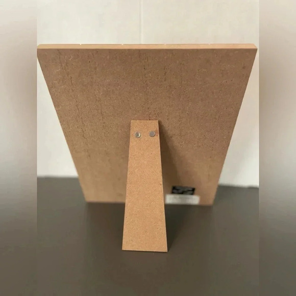 Contemporary Home Living 9.5" Brown and Gray "Be Yourself" Modern Photo Clip - Picture 4 of 5